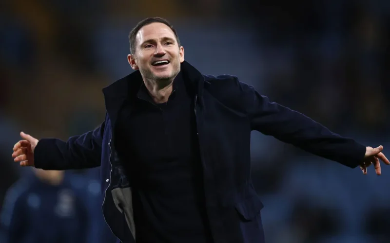 منافس سابق يراهن على بنجاح فرانك لامبارد في ولاية ثالثة مع تشيلسي